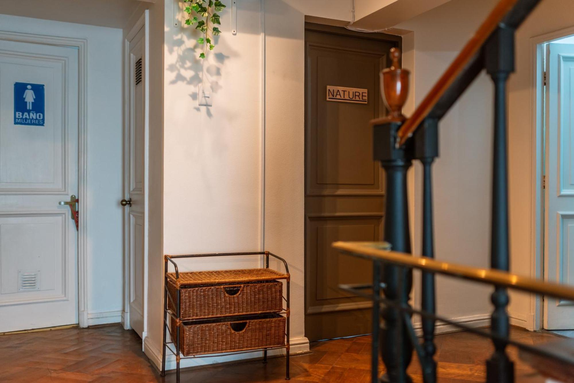 Yogi Hostels 산티아고 외부 사진