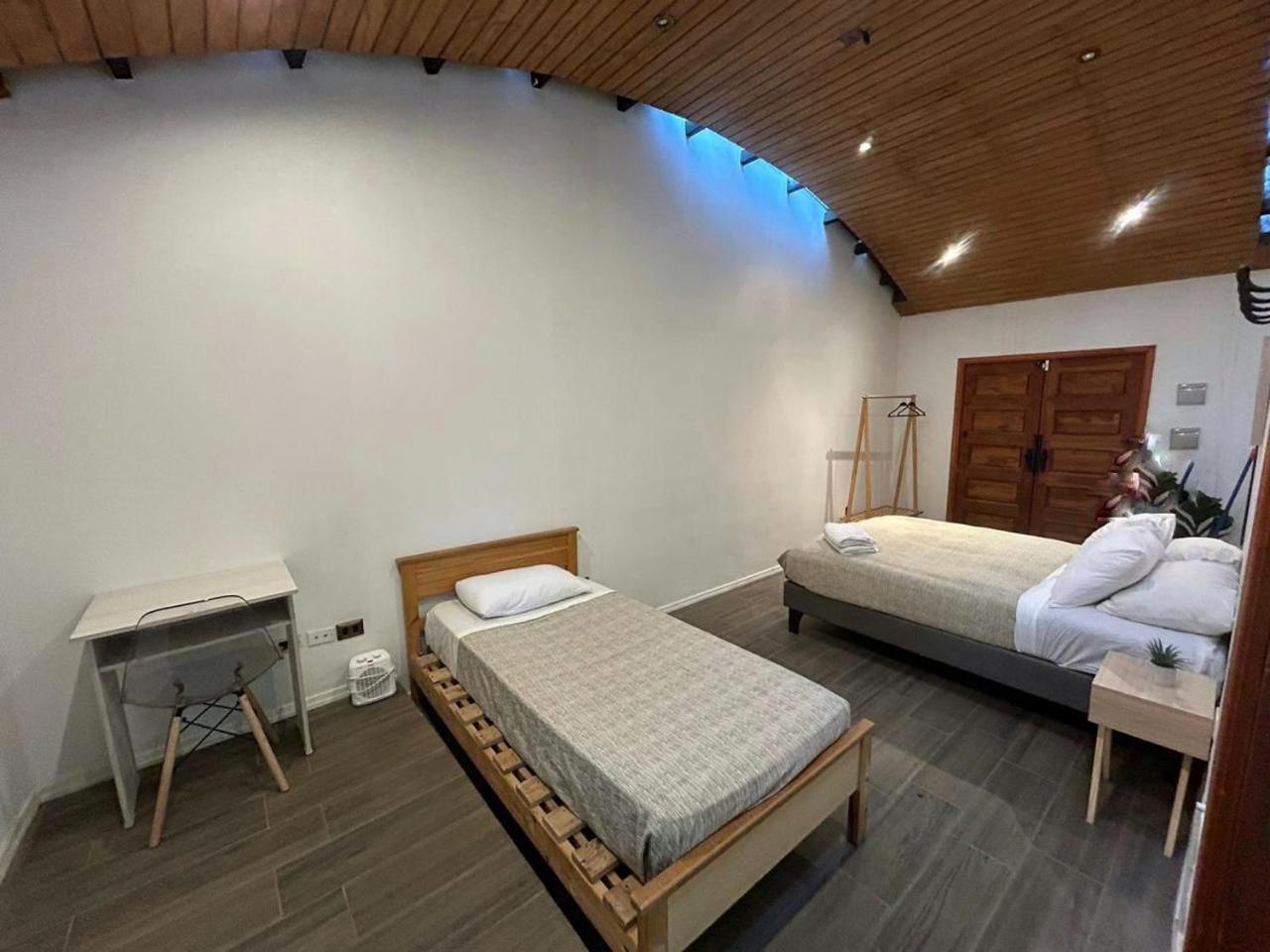 Yogi Hostels 산티아고 외부 사진