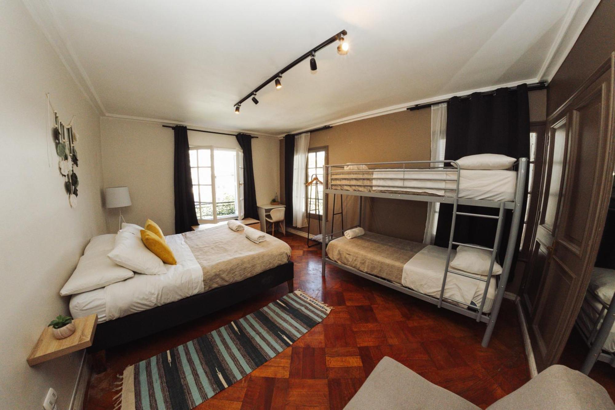 Yogi Hostels 산티아고 외부 사진